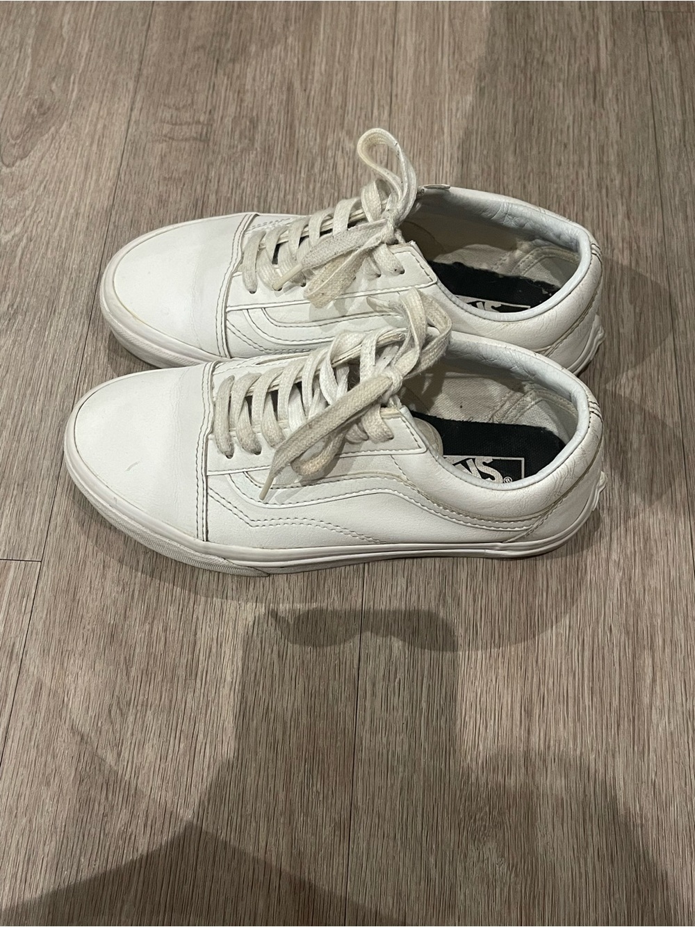 Vans Old Skool White Leather Sneakers – Women’s US 6 / EU 36 - Picture 6 of 8